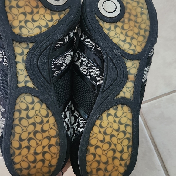 Coach Sneakers - Great condition - Picture 4 of 6